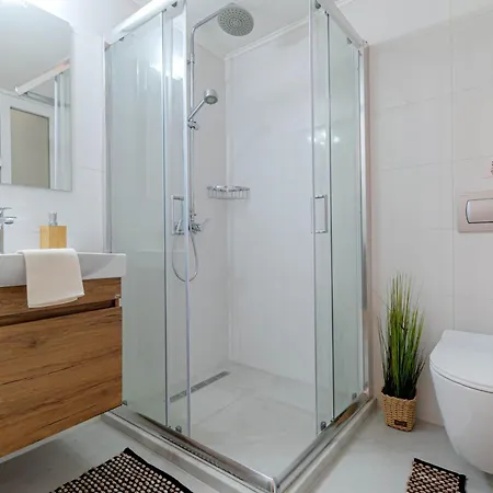 Match Point Apartment, Corfu Town * Corfu (city)